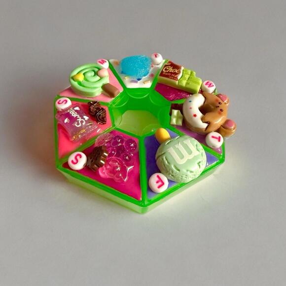 Decoden Handmade Pill Case, Kawaii Sweets Junk Box, Medicine Organizer Storage - Picture 2 of 4
